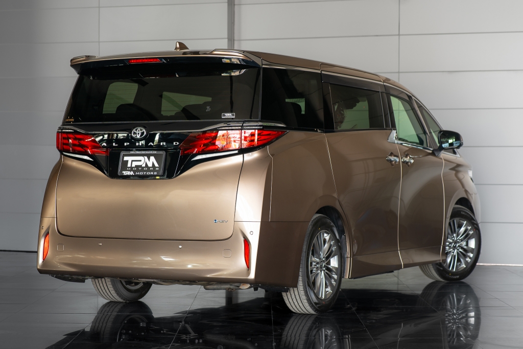 TOYOTA ALPHARD 2.5 HEV Z  ปี 2024 #2