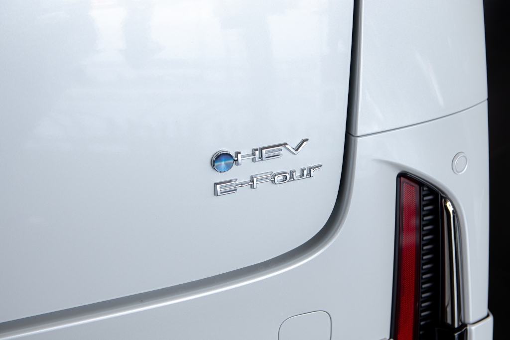 TOYOTA VELLFIRE 2.5 HEV 4WD Z Premier 4WD E-Four GR Sport AT ปี 2024 #17