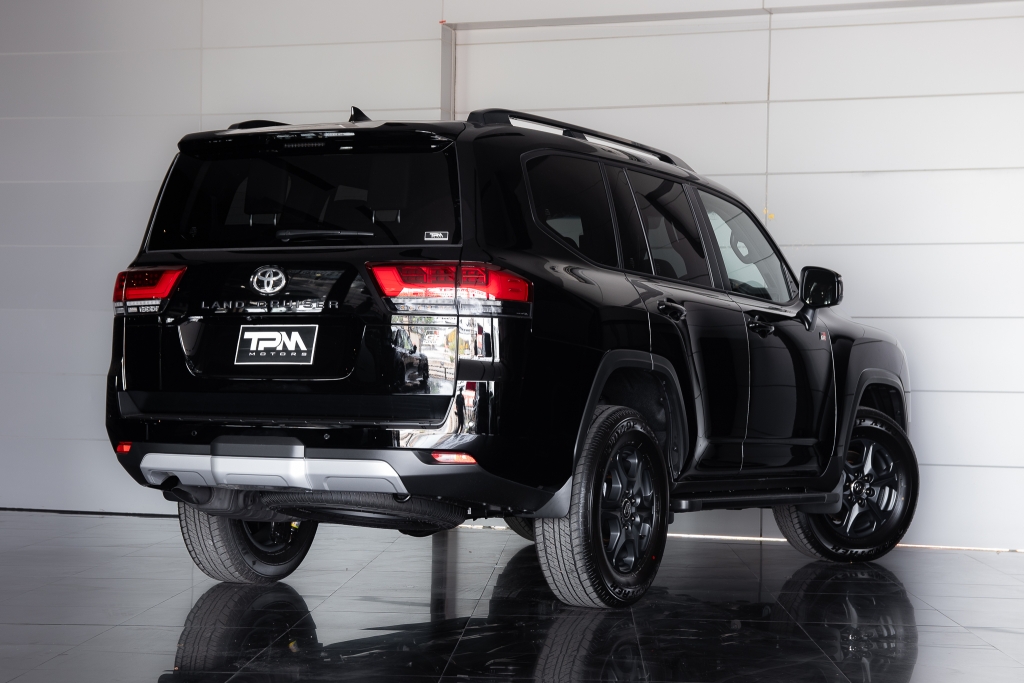 TOYOTA LAND CRUISER 3.3 GR Sport 4WD AT4WD. ปี 2024 #2