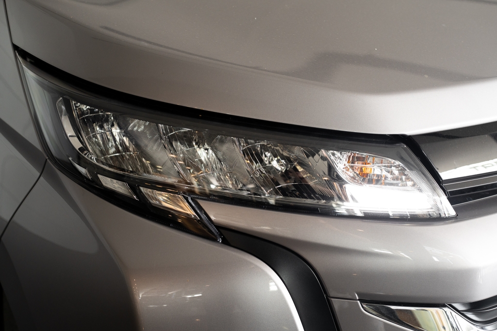 TOYOTA NOAH 1.8 HYBRID X AT ปี 2025 #3