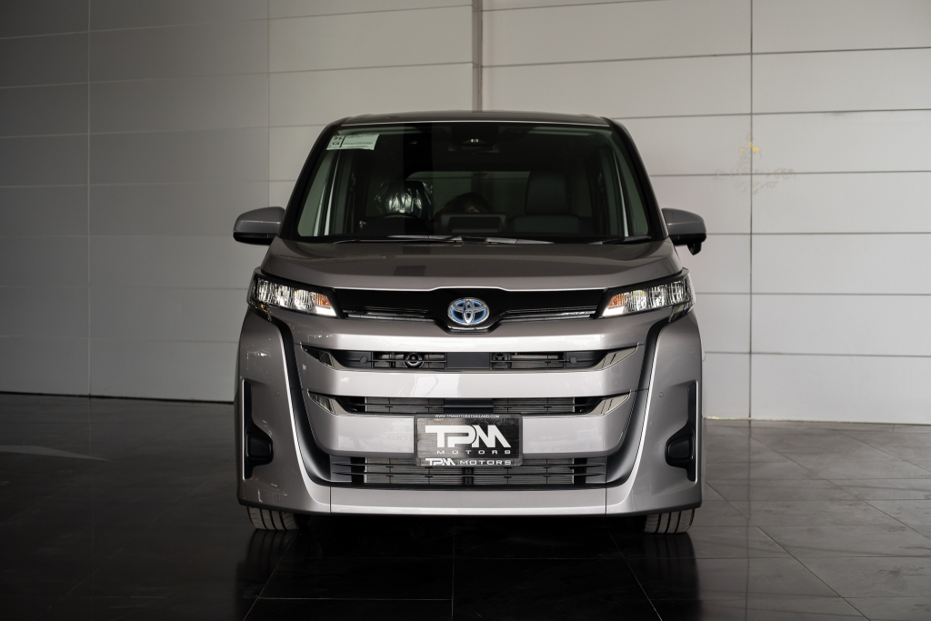 TOYOTA NOAH 1.8 HYBRID X AT ปี 2025 #20