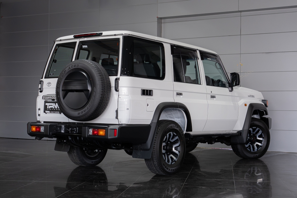 TOYOTA LAND CRUISER 2.8 AX 4WD AT ปี 2025 #2