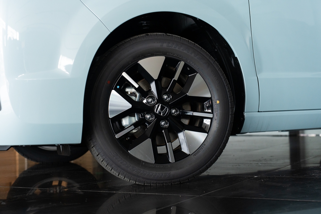 HONDA STEPWGN 2.0 e:HEV Air Wagon AT ปี 2025 #15