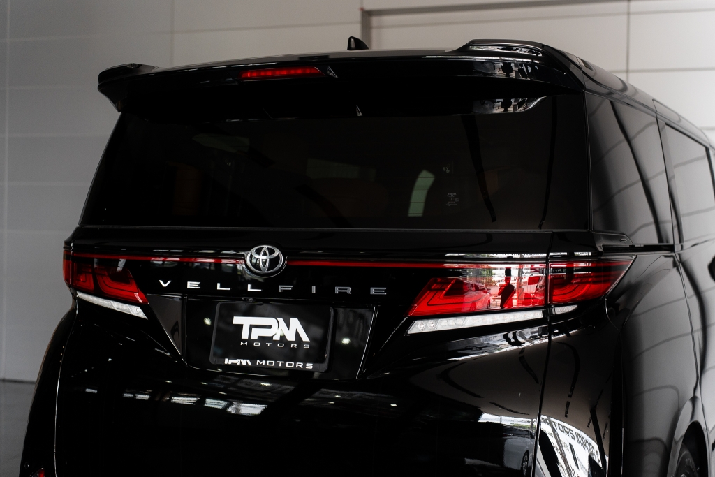 TOYOTA VELLFIRE 2.5 HEV 4WD Z Premier E-Four AT4WD. ปี 2025 #18