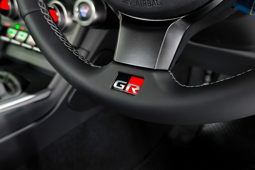 TOYOTA GR86 2.4 Cup Car Basic MT ปี 2025 #8