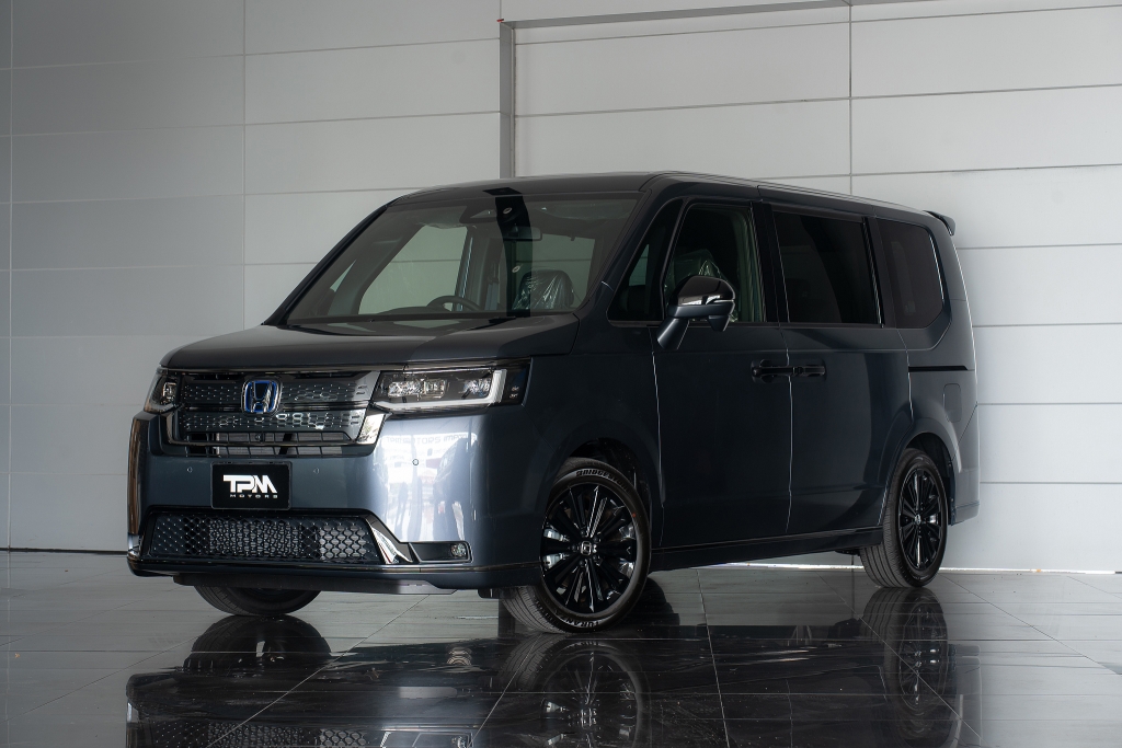 HONDA STEPWGN 2.0 e:HEV Premium Line Black Edition AT ปี 2025 #1