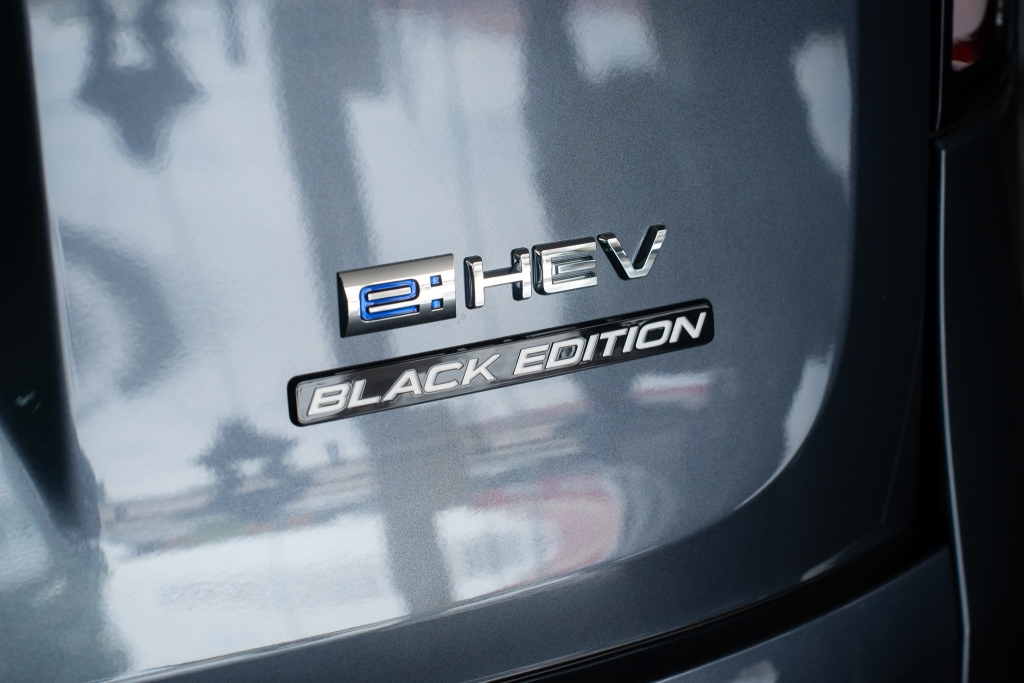 HONDA STEPWGN 2.0 e:HEV Premium Line Black Edition AT ปี 2025 #12