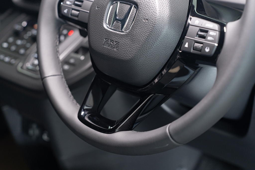 HONDA STEPWGN 2.0 e:HEV Premium Line Black Edition AT ปี 2025 #7