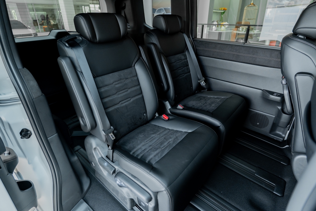 HONDA STEPWGN 2.0 e:HEV Premium Line Black Edition AT ปี 2025 #12