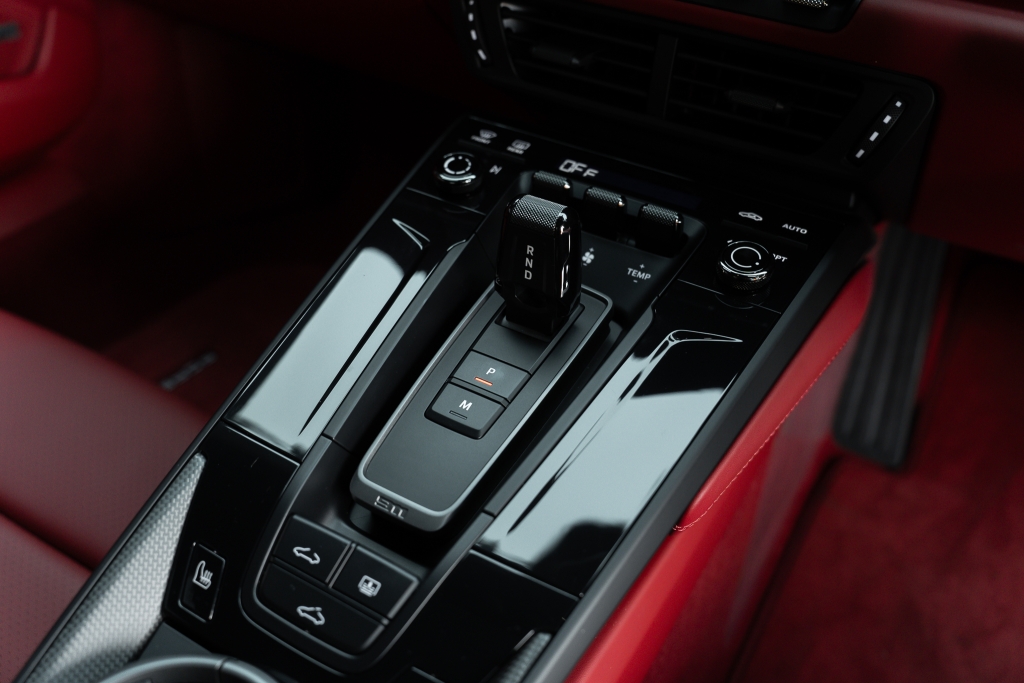 PORSCHE 911 3.0 CARRERA AT ปี 2025 #9