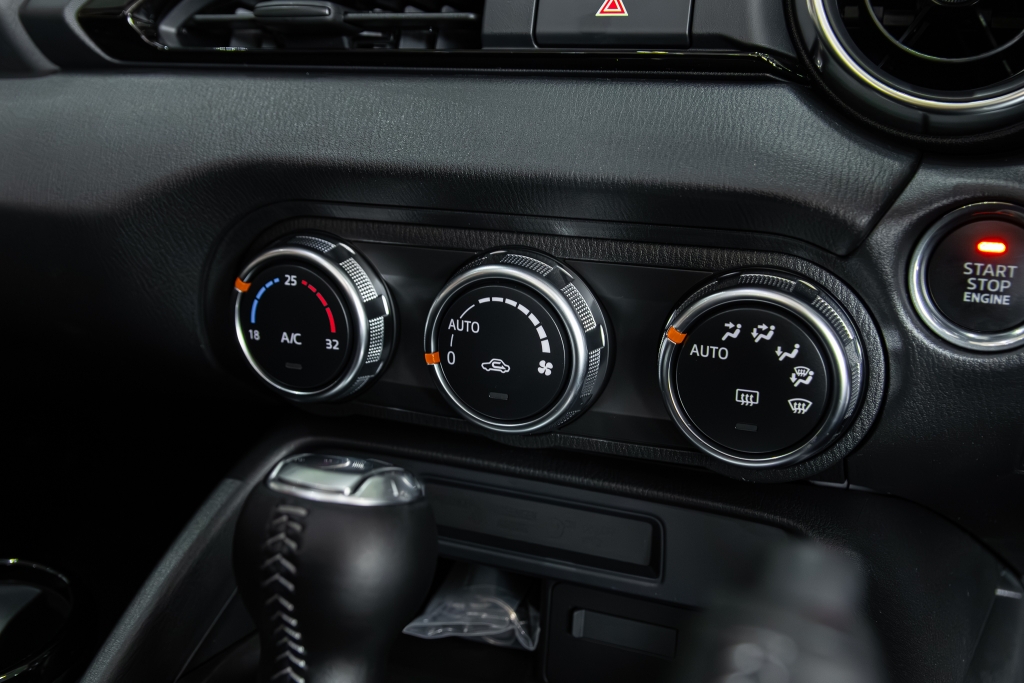 MAZDA MX 5 1.5 Roadster S Special Package Convertible AT ปี 2025 #13