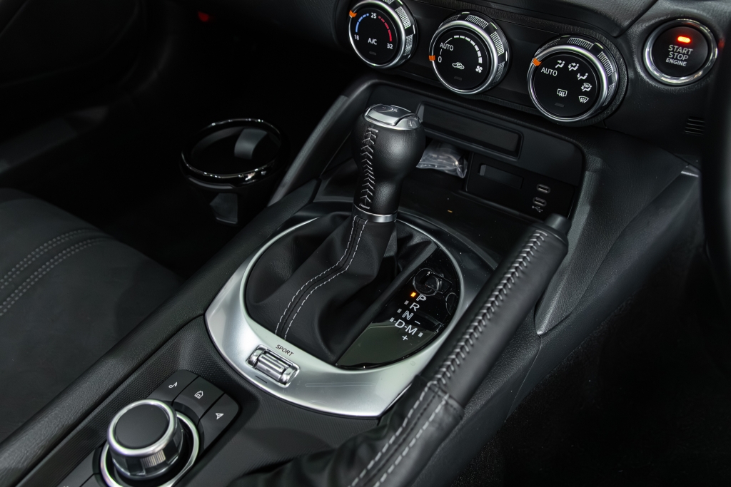 MAZDA MX 5 1.5 Roadster S Special Package Convertible AT ปี 2025 #14