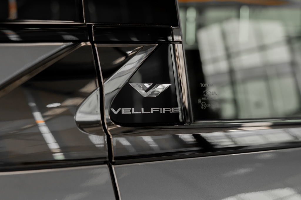 TOYOTA VELLFIRE 2.5 HEV Z PREMIER AT ปี 2026 #4