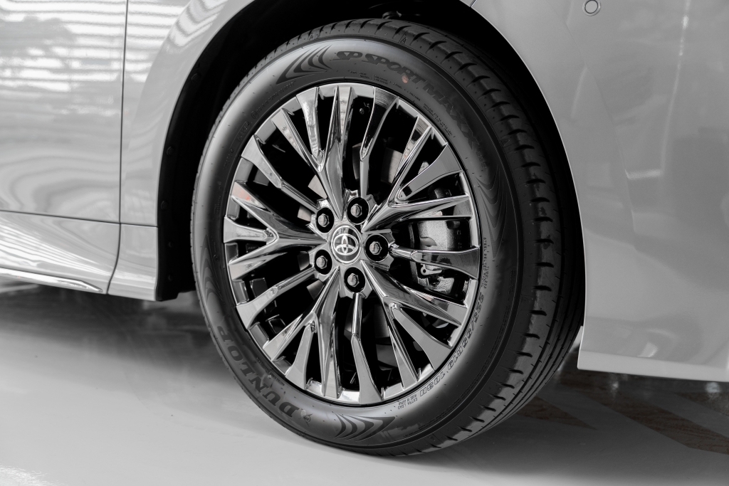 TOYOTA VELLFIRE 2.5 HEV Z PREMIER AT ปี 2026 #6