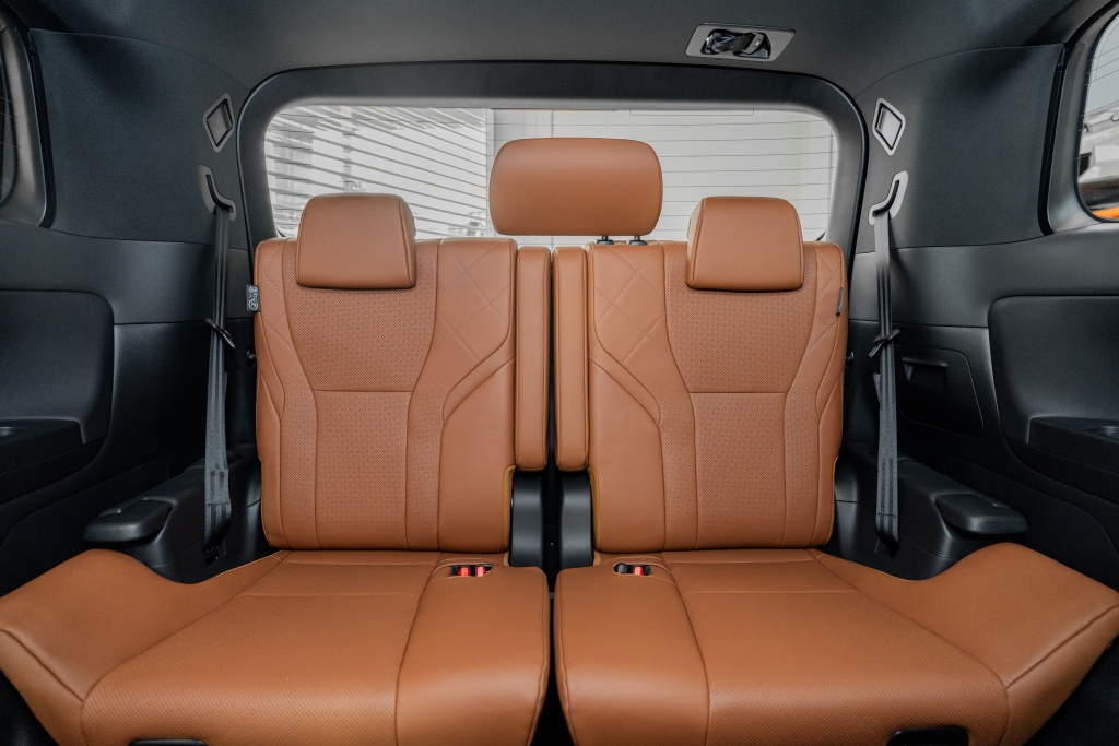 TOYOTA VELLFIRE 2.5 HEV Z PREMIER AT ปี 2026 #10