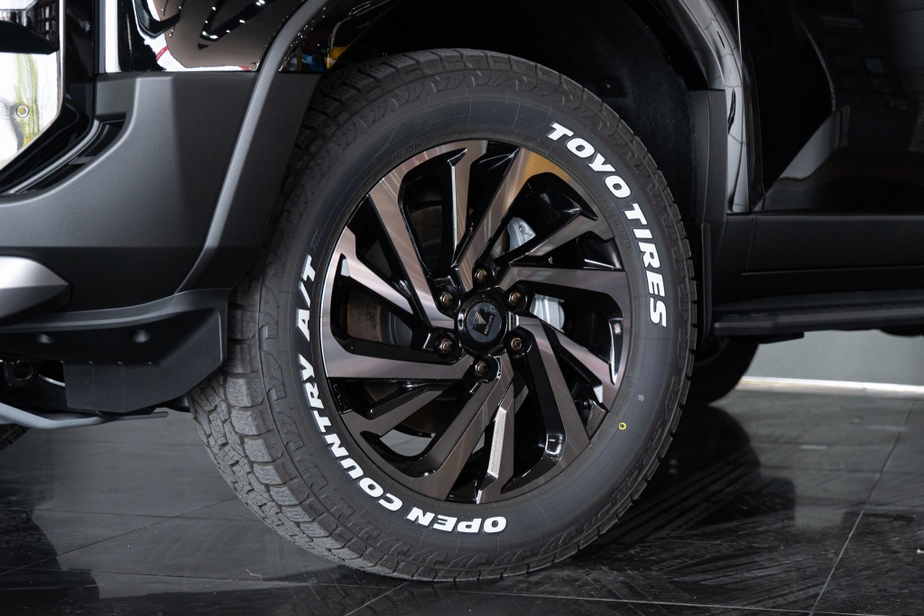 TOYOTA LAND CRUISER 2.8 VX 4WD AT ปี 2026 #6