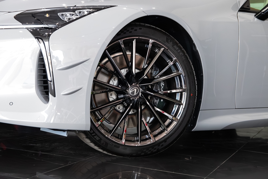 LEXUS LC 500 5.0 Pinnacle Convertible AT Limited Edition AT ปี 2026 #4