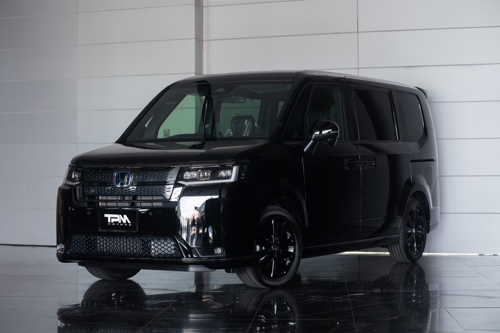 HONDA STEPWGN 2.0 e:HEV Premium Line Black Edition AT ปี 2026 #1