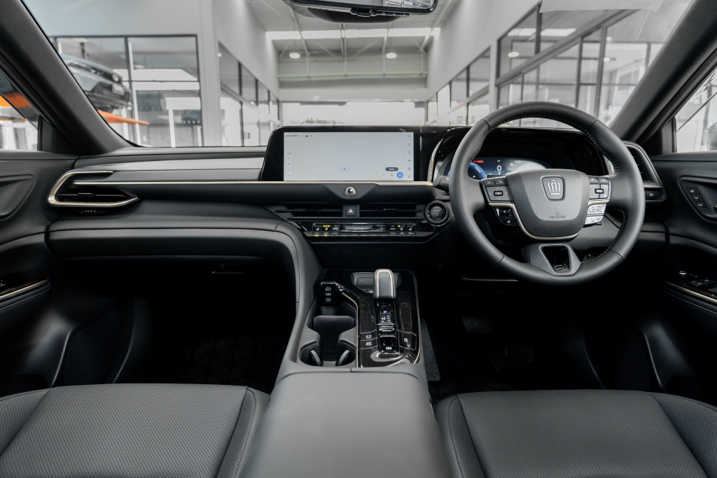 TOYOTA CROWN 2.5 SPORT Z HYBRID AT ปี 2026 #10