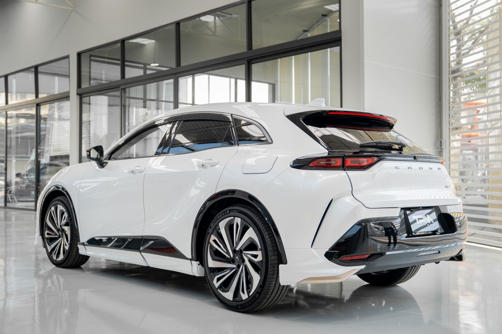 TOYOTA CROWN 2.5 SPORT Z HYBRID AT ปี 2026 #20