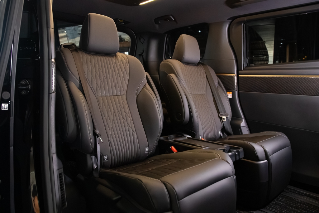 TOYOTA ALPHARD 2.5 Hybrid G Grade 2WD (7 Seat) ปี 2026 #4