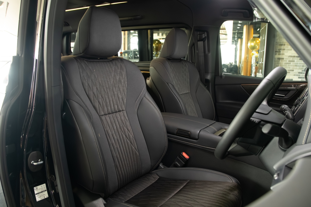TOYOTA ALPHARD 2.5 Hybrid G Grade 2WD (8 Seat) AT ปี 2026 #3