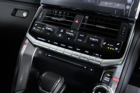 TOYOTA LAND CRUISER 3.3 GR Sport 4WD AT4WD. ปี 2024 #11