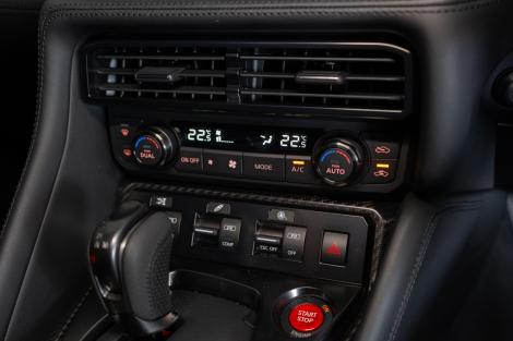 NISSAN GT-R 3.8 PURE Edition  4WD  Coupe Minor Change  AT ปี 2024 #7