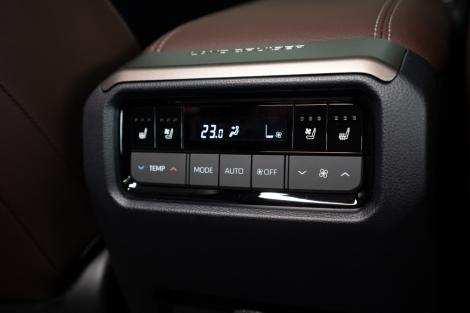 TOYOTA LAND CRUISER 2.8 ZX 4WD AT4WD. ปี 2024 #21