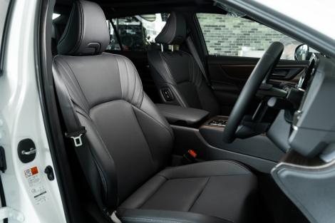 TOYOTA CROWN 2.5 Z SEDAN HYBRID AT ปี 2025 #3