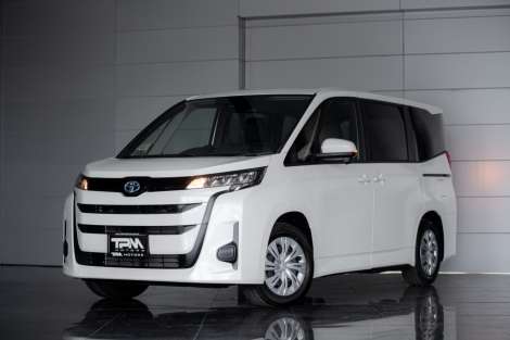 TOYOTA NOAH โฉมปี (22-29) 1.8 HYBRID X AT ปี 2025 ราคา - (#C2025062716)