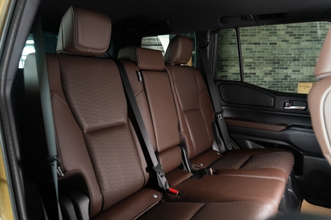 TOYOTA LAND CRUISER 2.8 ZX 4WD AT ปี 2025 #10