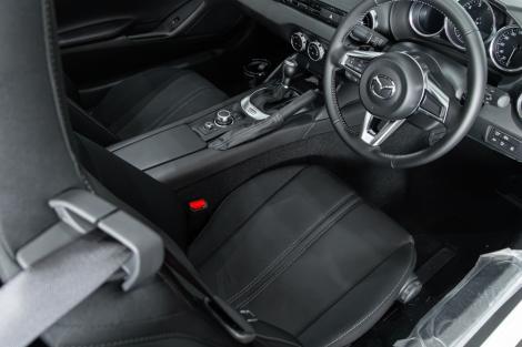 MAZDA MX 5 1.5 Roadster S Special Package Convertible AT ปี 2025 #9