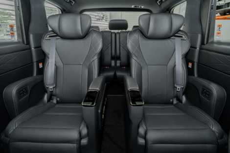 TOYOTA VELLFIRE 2.5 HEV Z PREMIER AT ปี 2026 #12