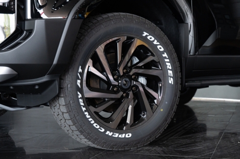 TOYOTA LAND CRUISER 2.8 VX 4WD AT ปี 2026 #6