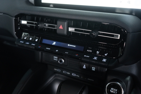 TOYOTA LAND CRUISER 2.8 VX 4WD AT ปี 2026 #12