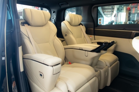 TOYOTA ALPHARD 2.5 HEV Executive Lounge AT ปี 2026 #10