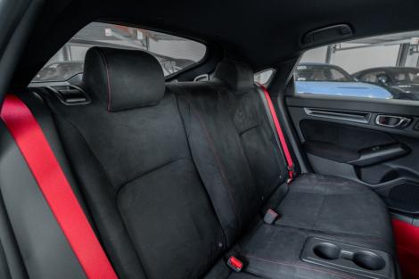 HONDA CIVIC 2.0 TYPE R FL5 Hatchback MT MT ปี 2026 #5