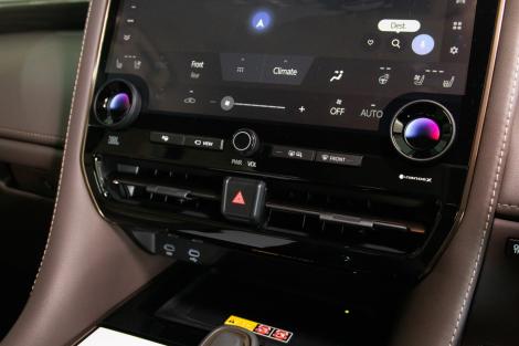 TOYOTA ALPHARD 2.5 HEV Executive Lounge ปี 2026 #16